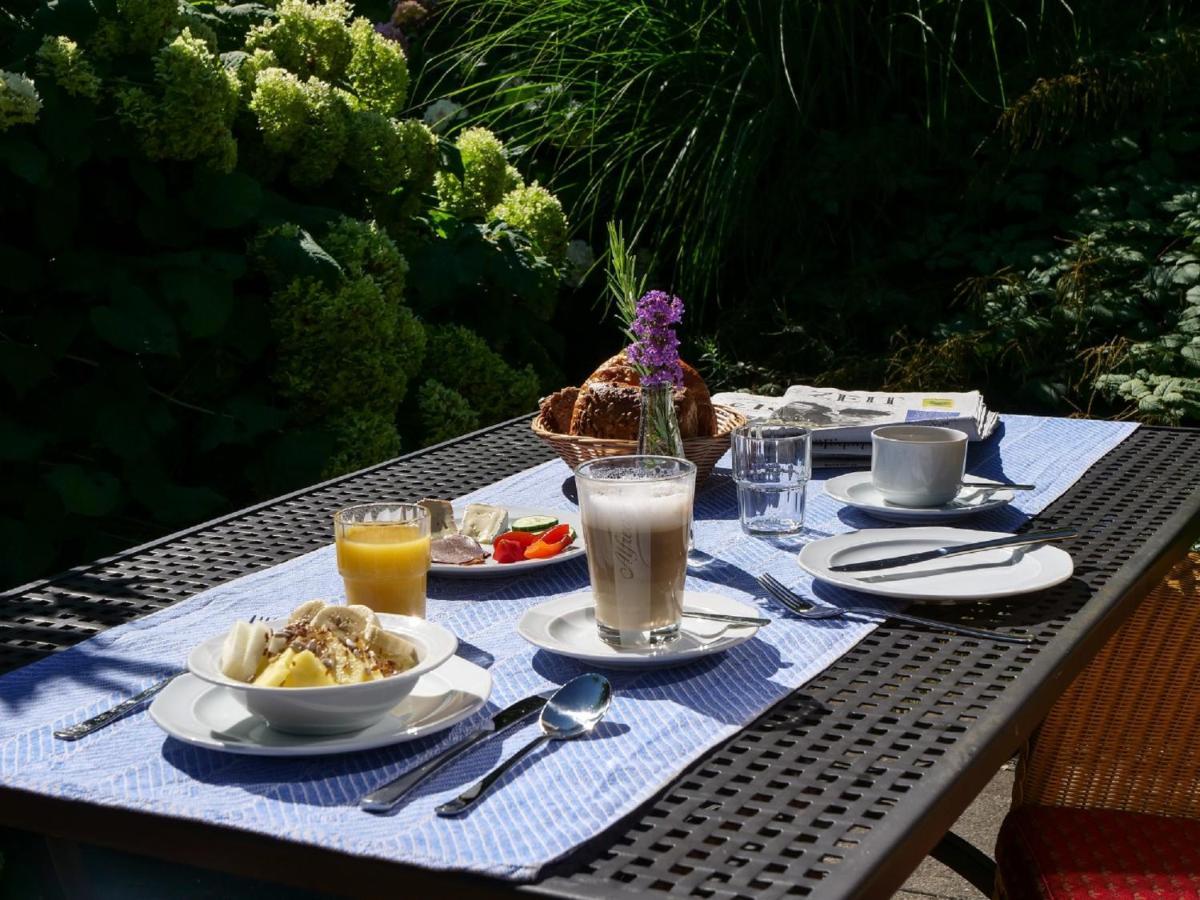 באד גריסבאך Hotel Garni Christl מראה חיצוני תמונה